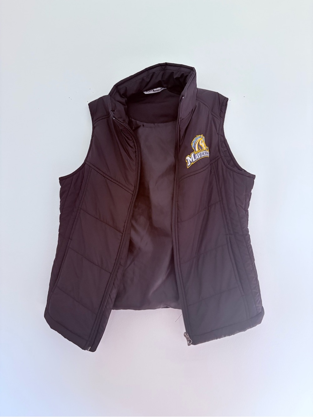 Mavericks Black Puffer Vest